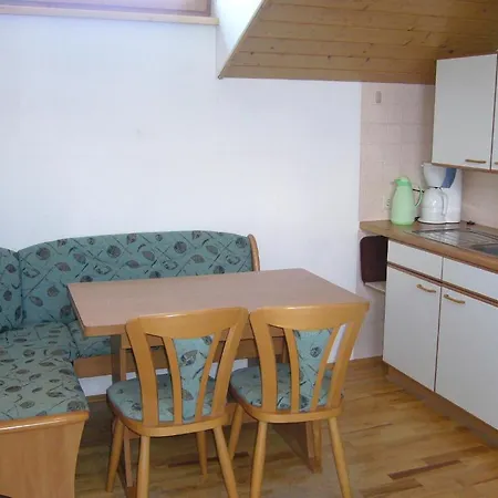 Haus Vital, Rottmann Πανσιόν